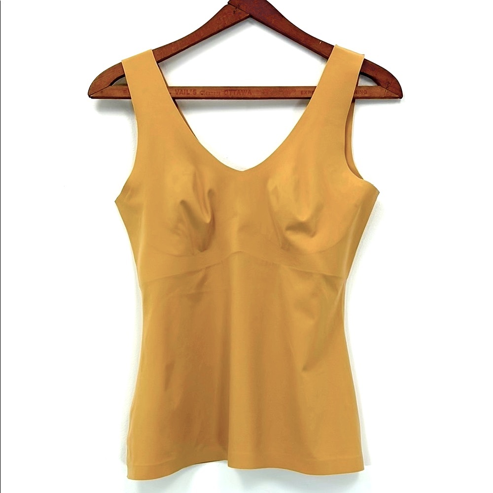 Knix Luxelift Shapewear Nude Tank Top Size Large Stretch Comfortable Support